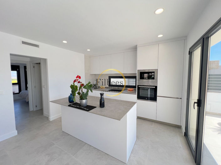 Image No.3-3 Bed Villa for sale