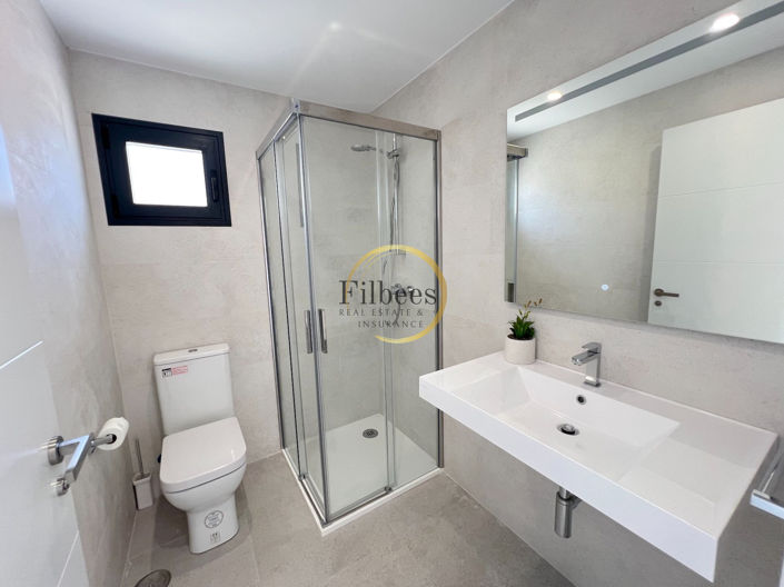 Image No.7-3 Bed Villa for sale