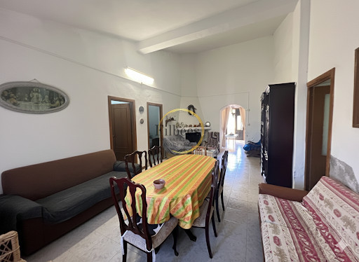 Image No.6-4 Bed Townhouse for sale