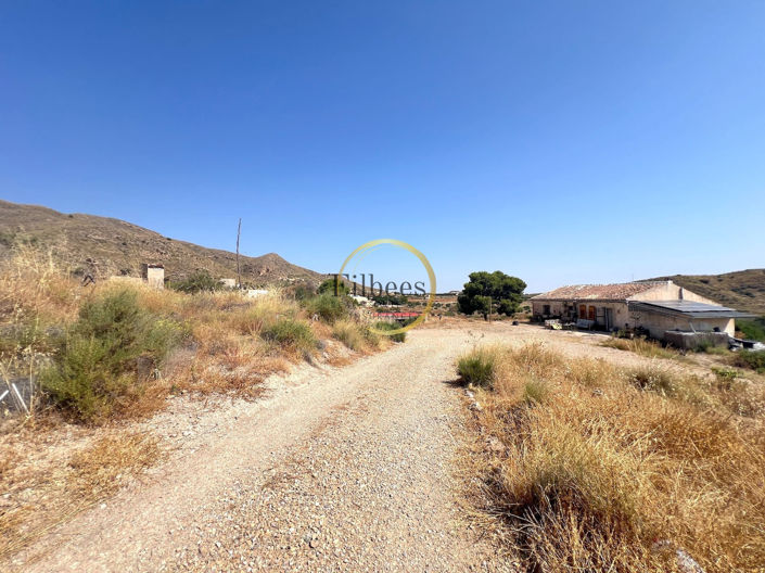 Image No.20-6 Bed Country House for sale