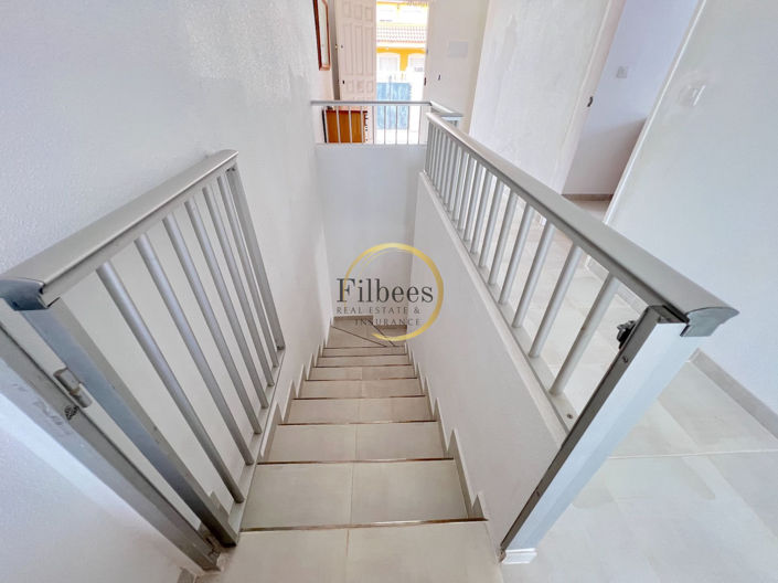 Image No.10-4 Bed House for sale