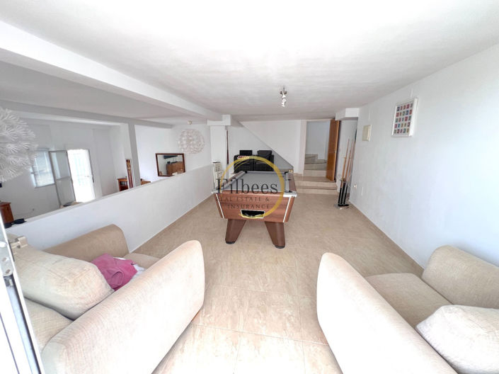 Image No.5-4 Bed House for sale