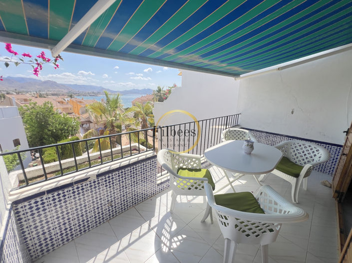 Image No.1-3 Bed Townhouse for sale