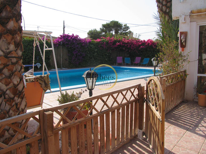 Image No.2-Villa de 6 chambres à vendre à Los Puertos