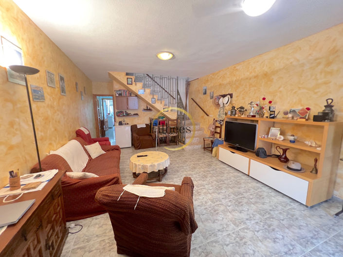 Image No.1-3 Bed Townhouse for sale