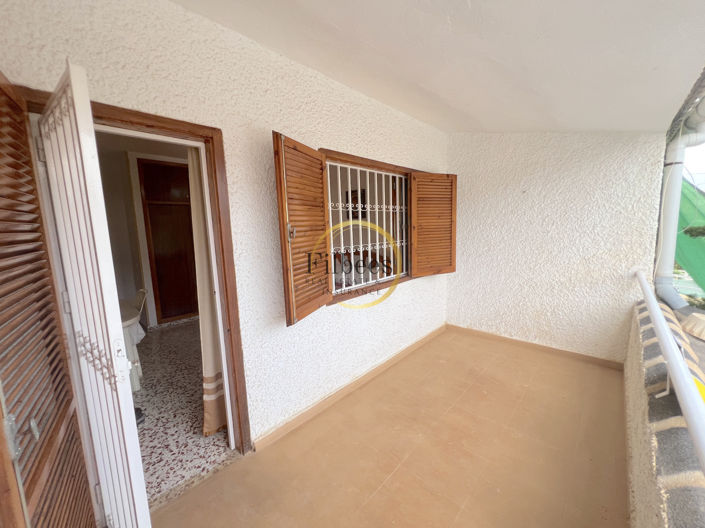 Image No.10-3 Bed Townhouse for sale