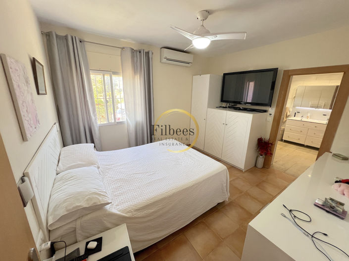 Image No.9-3 Bed Country House for sale