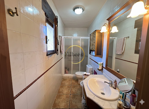 Image No.15-6 Bed Villa for sale