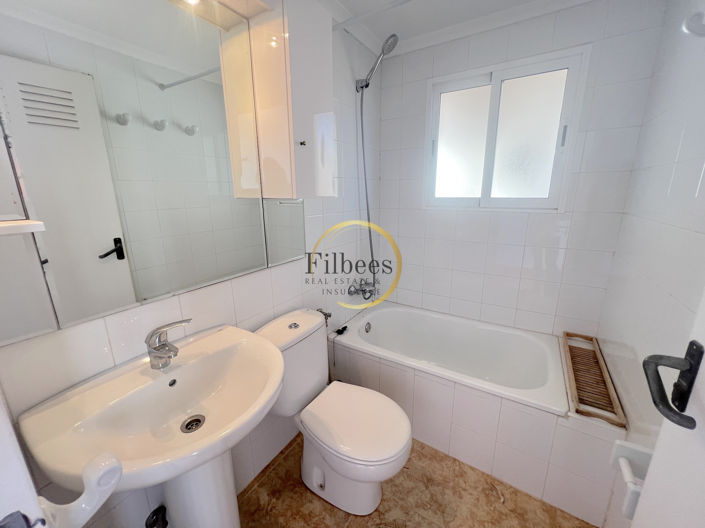 Image No.14-3 Bed Apartment for sale