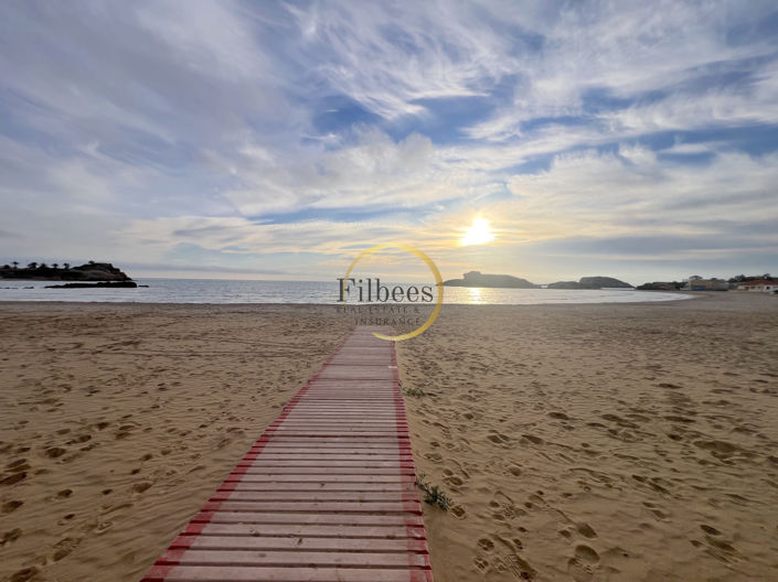 Image No.19-3 Bed Apartment for sale