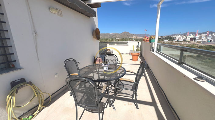 Image No.18-3 Bed House for sale