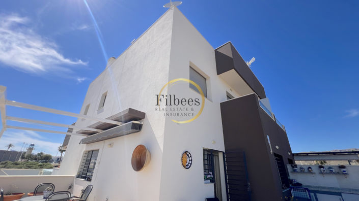 Image No.27-3 Bed House for sale