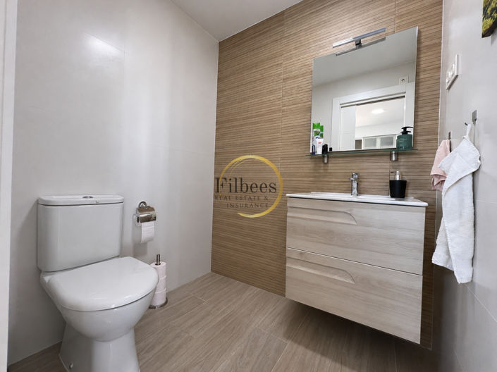 Image No.9-3 Bed House for sale