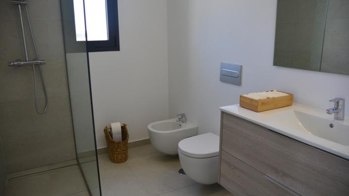 Image No.20-3 Bed Villa for sale