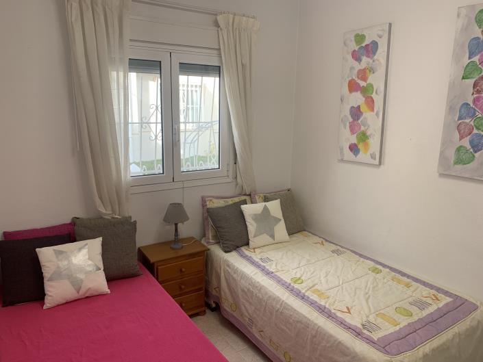 Image No.10-3 Bed Semi-Detached for sale