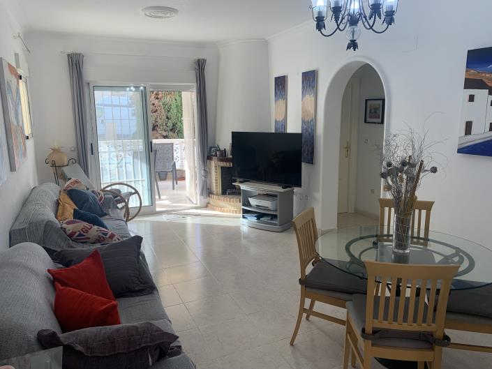 Image No.11-3 Bed Semi-Detached for sale