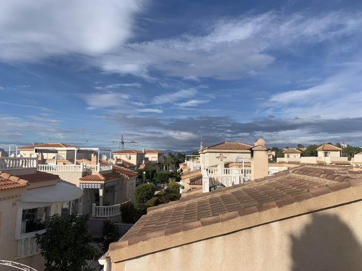 Image No.27-3 Bed Semi-Detached for sale