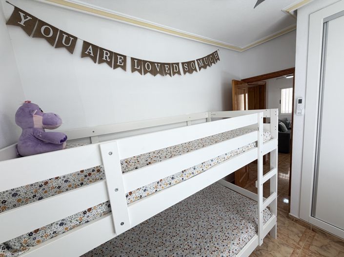Image No.20-2 Bed Apartment for sale