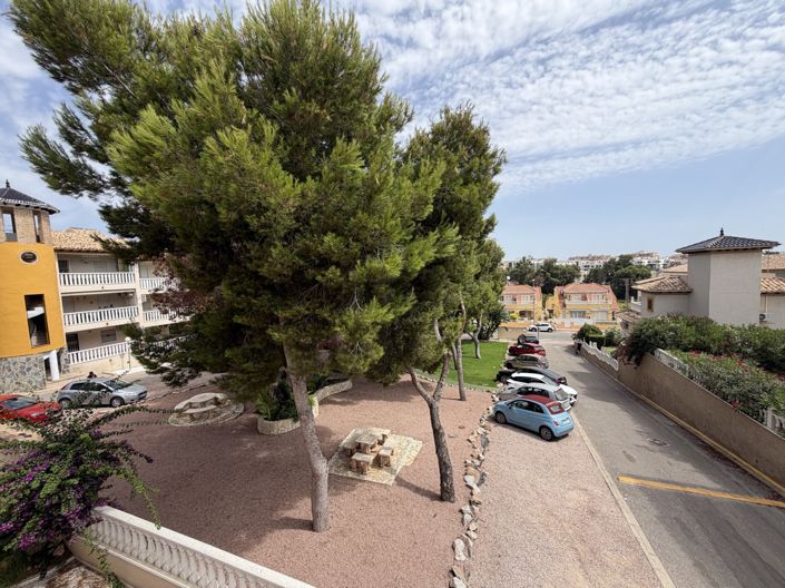 Image No.16-2 Bed Apartment for sale