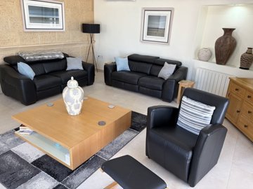 90704-villa-for-sale-in-pinar-de-campoverde-2