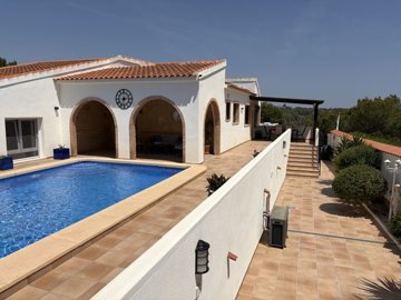 90704-villa-for-sale-in-pinar-de-campoverde-2