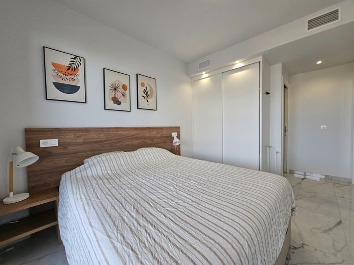 Image No.19-2 Bed Apartment for sale