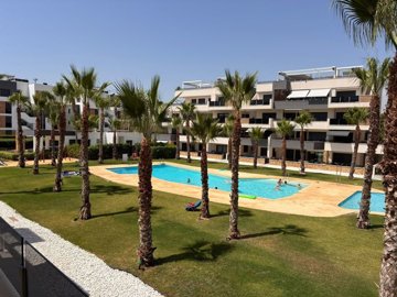 1 - Los Altos, Apartment