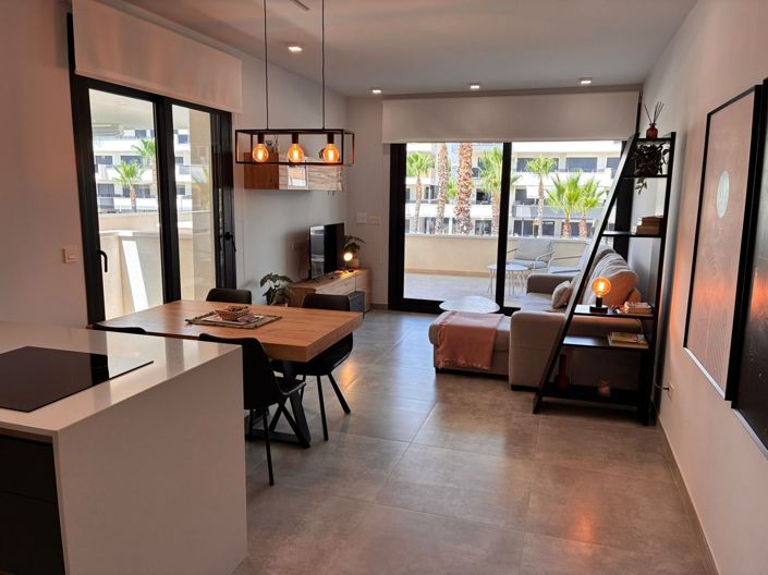 Image No.12-2 Bed Apartment for sale