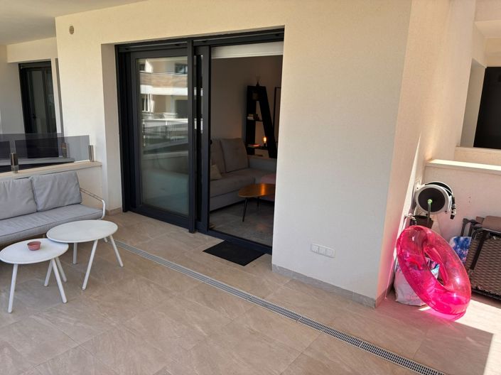 Image No.21-2 Bed Apartment for sale
