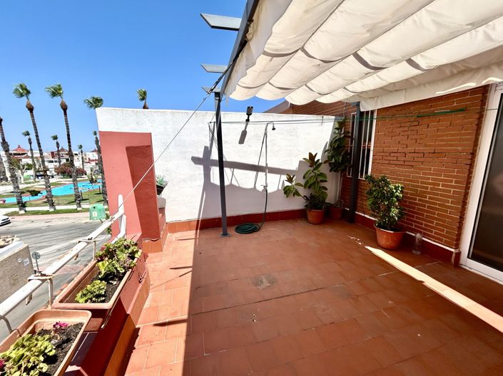 Image No.21-2 Bed Townhouse for sale