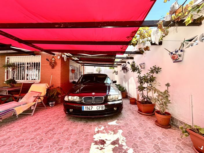 Image No.3-2 Bed Townhouse for sale
