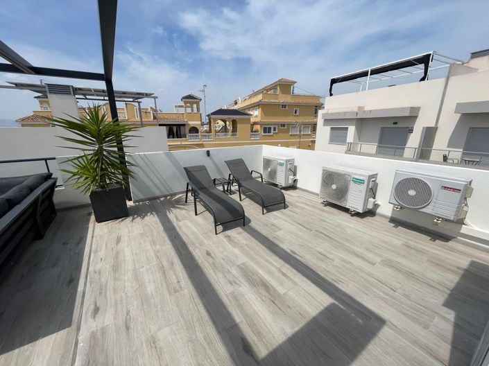 Image No.40-3 Bed Villa for sale