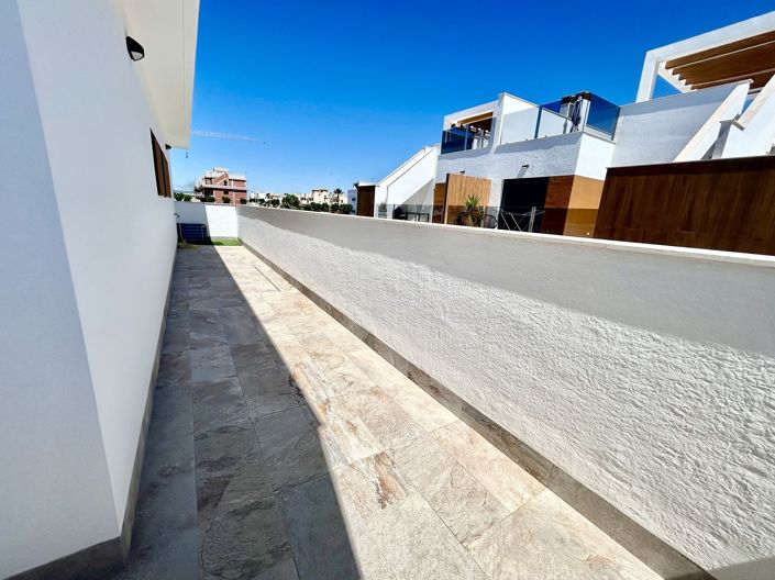 Image No.35-2 Bed Apartment for sale