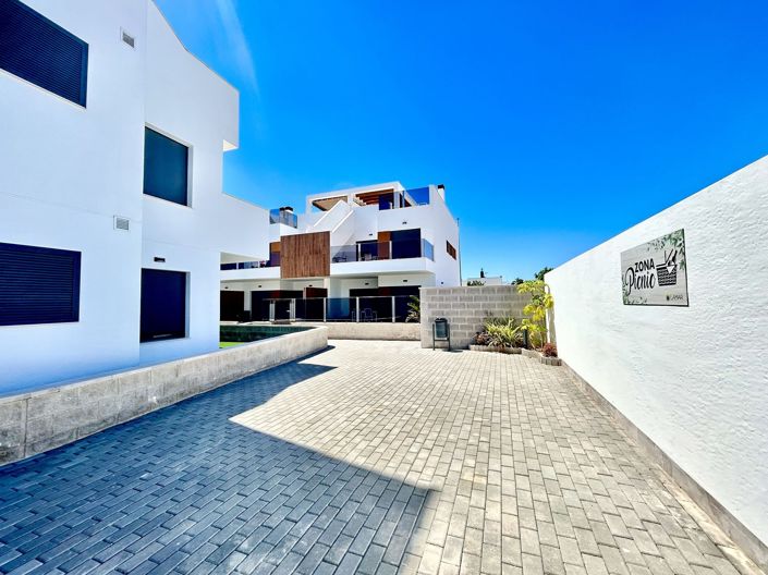 Image No.44-2 Bed Apartment for sale
