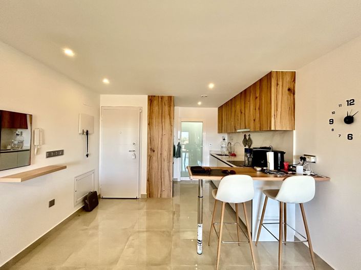 Image No.8-2 Bed Apartment for sale