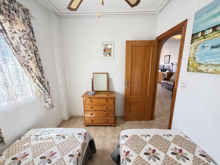 Image No.12-3 Bed Apartment for sale