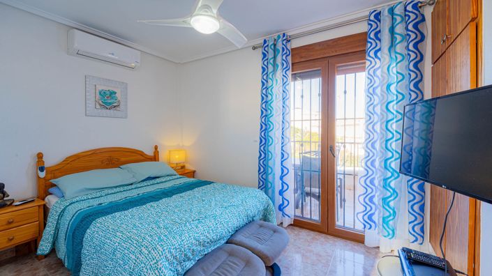 Image No.38-3 Bed Townhouse for sale