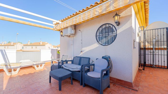 Image No.47-3 Bed Townhouse for sale