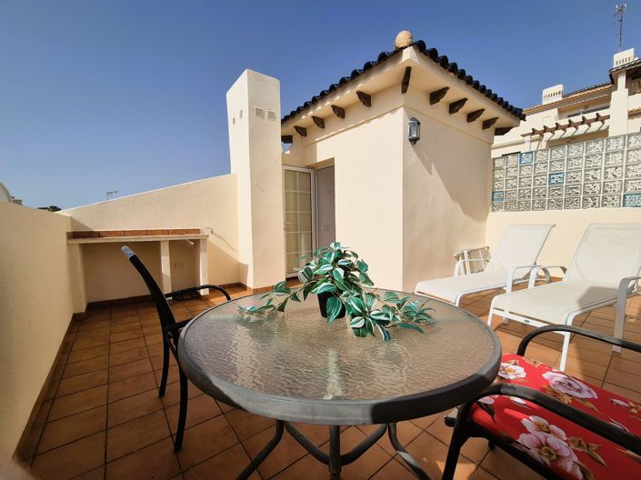 Image No.30-2 Bed Townhouse for sale