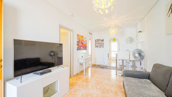 Image No.12-2 Bed Apartment for sale