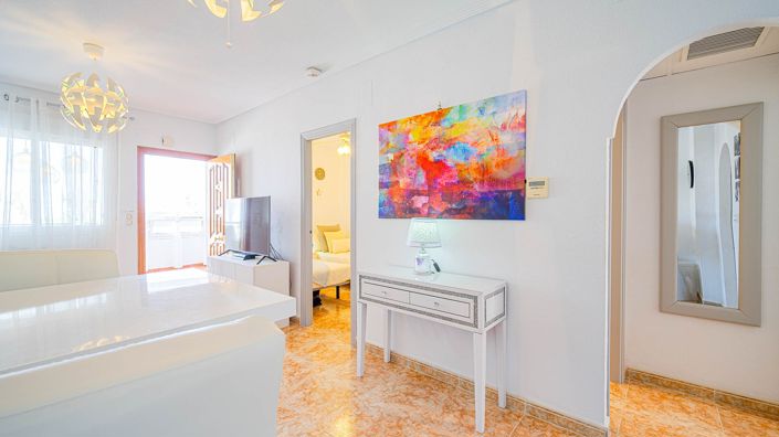 Image No.19-2 Bed Apartment for sale