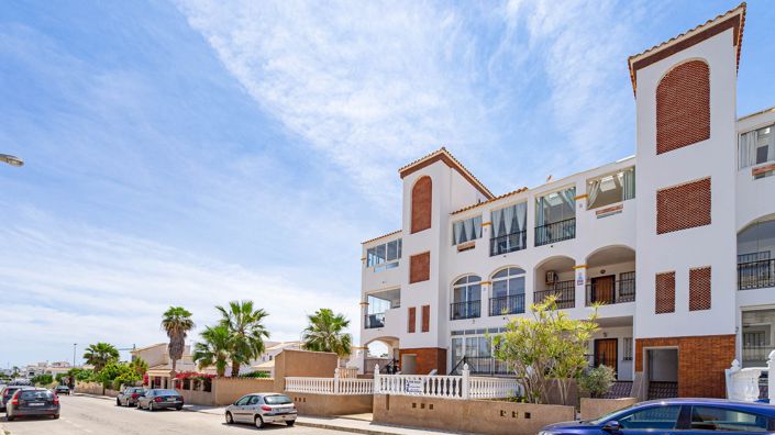 Image No.43-2 Bed Apartment for sale