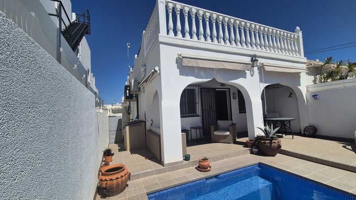 Image No.3-2 Bed House for sale