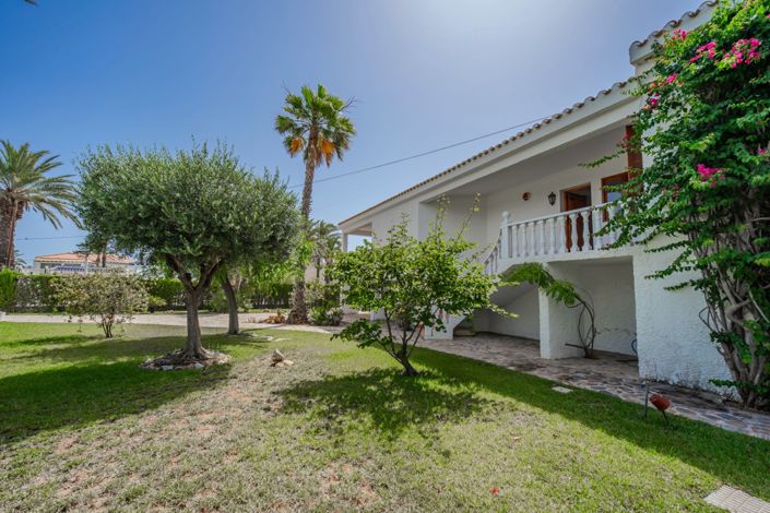 Image No.44-Villa de 4 chambres à vendre à Cabo Roig