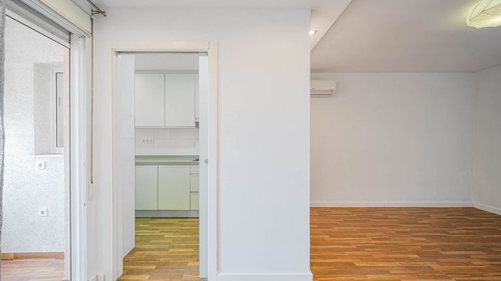 Image No.24-2 Bed Apartment for sale