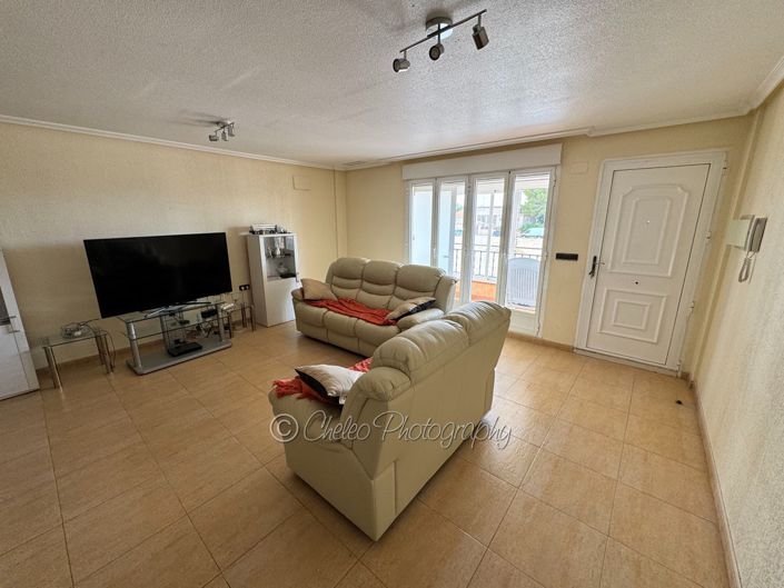 Image No.3-3 Bed Townhouse for sale