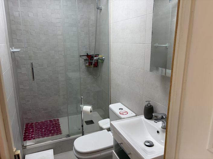 Image No.21-3 Bed Townhouse for sale