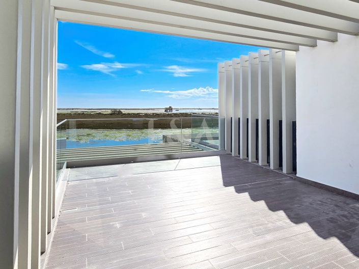 Image No.1-2 Bed Apartment for sale