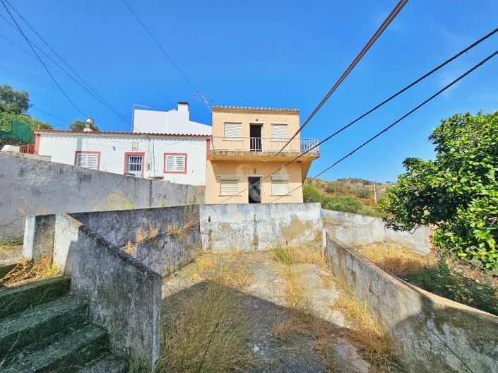Image No.1-3 Bed House for sale