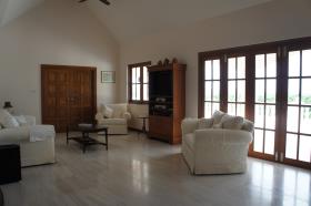 Image No.20-10 Bed House/Villa for sale